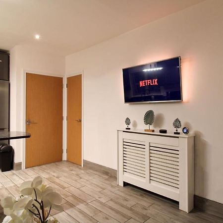 Nice 2 Bed House, Office, Wi-Fi, Free Parking Belfast Exteriér fotografie