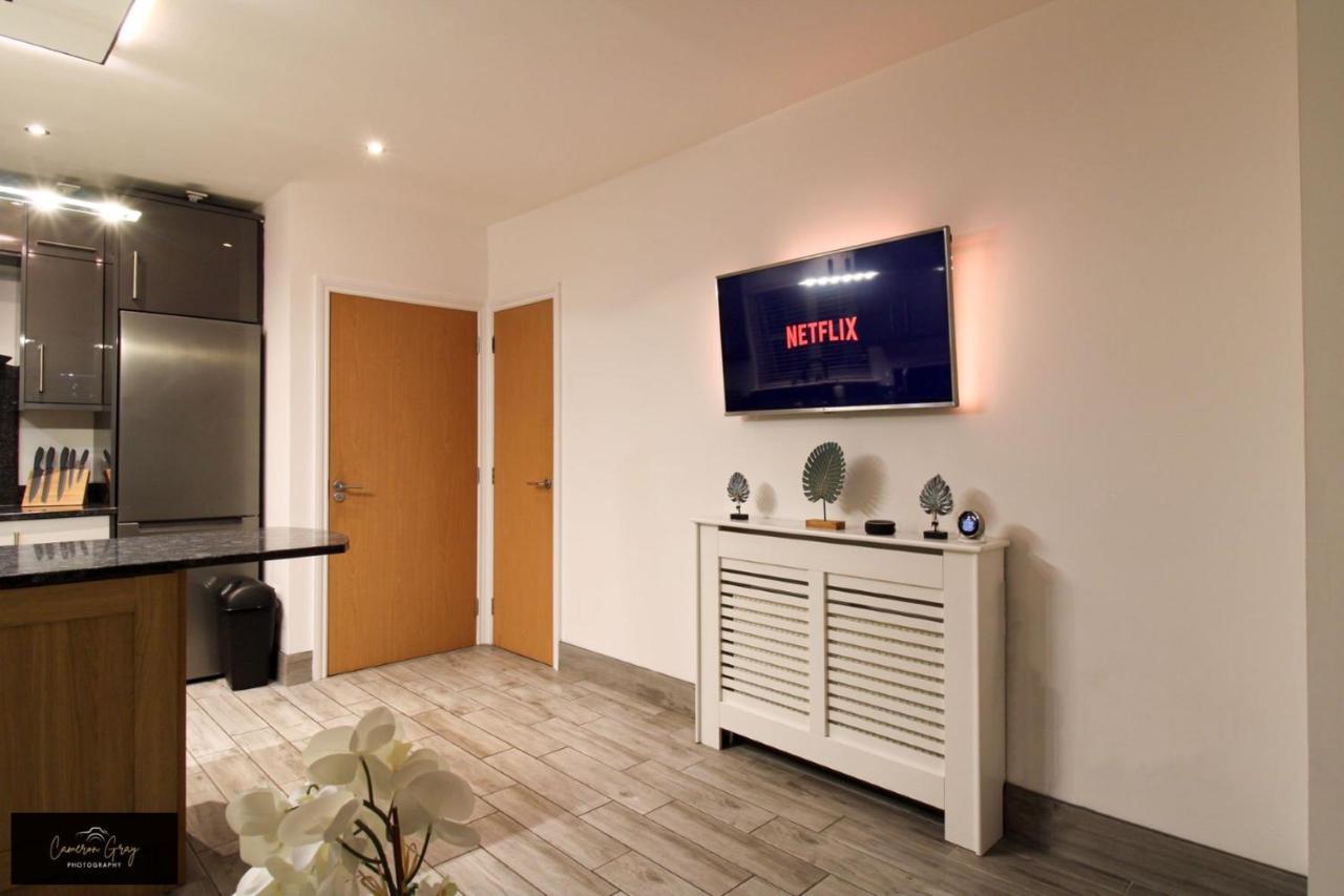 Nice 2 Bed House, Office, Wi-Fi, Free Parking Belfast Exteriér fotografie