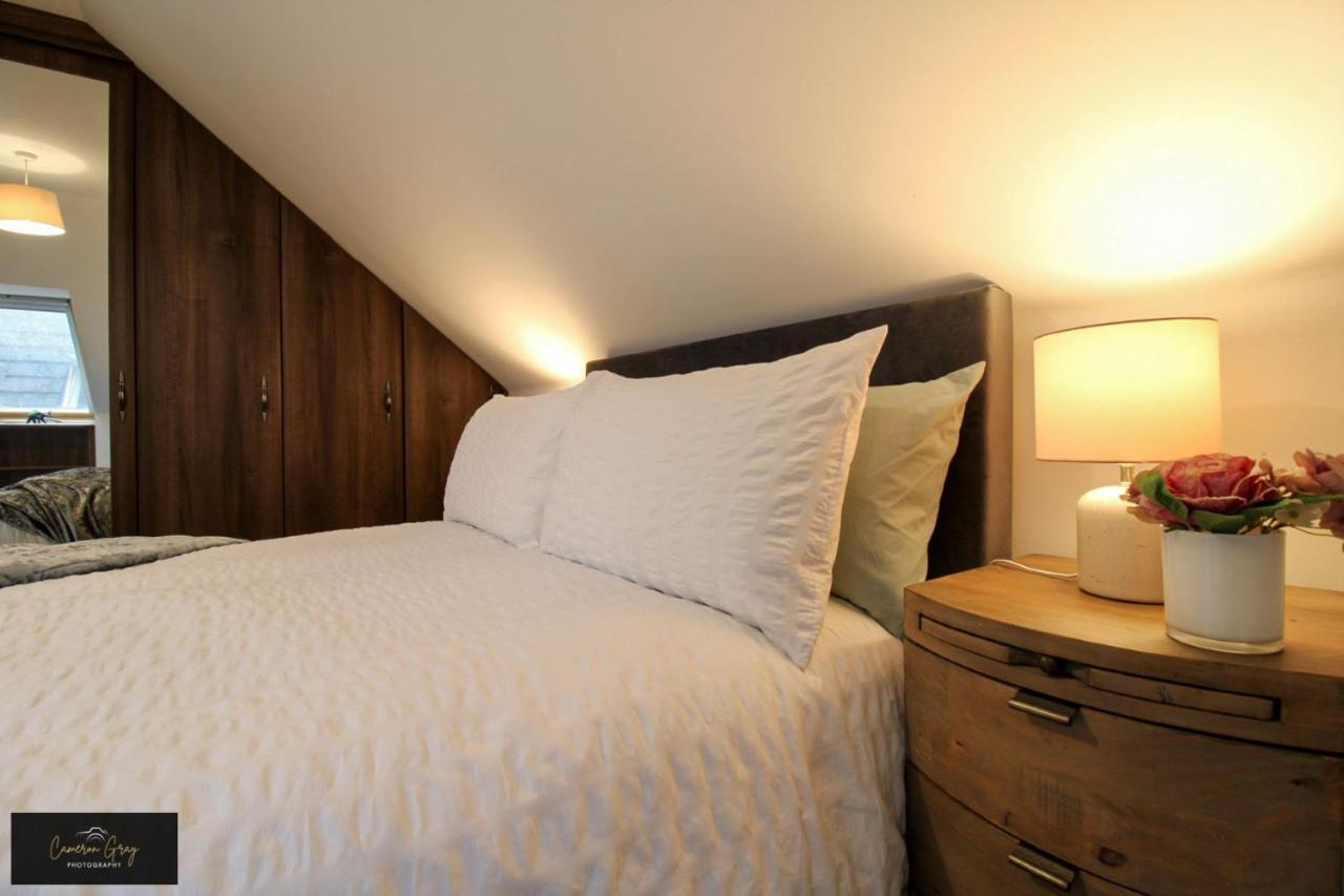 Nice 2 Bed House, Office, Wi-Fi, Free Parking Belfast Exteriér fotografie