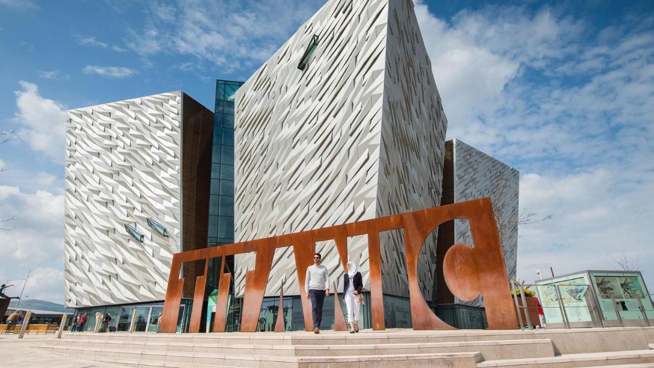 Nice 2 Bed House, Office, Wi-Fi, Free Parking Belfast Exteriér fotografie