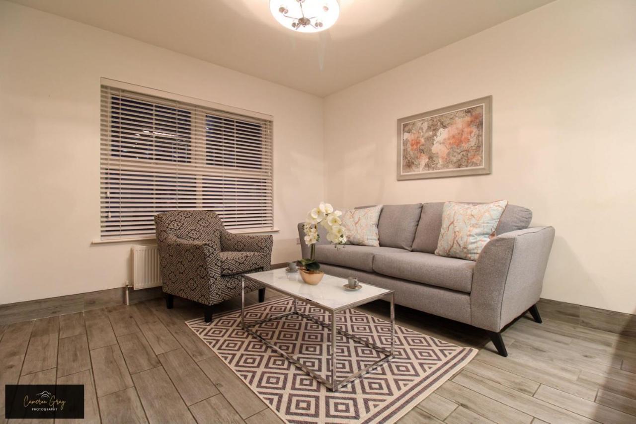 Nice 2 Bed House, Office, Wi-Fi, Free Parking Belfast Exteriér fotografie